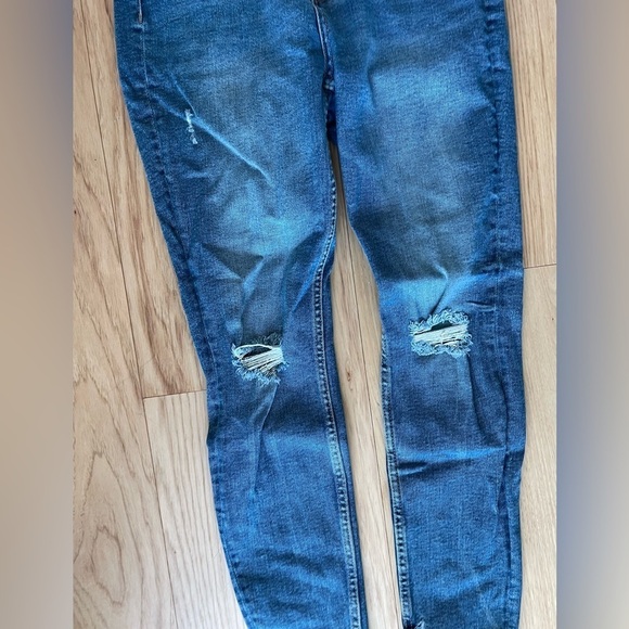 Zara Vintage High Rise Skinny Jeans Ripped Knees - Picture 3 of 5